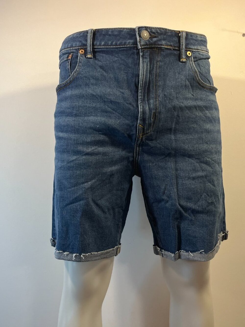 American Eagle Men's AirFlex+ Denim Shorts - Size 36 - NWT $49.95 - Picture 2 of 6
